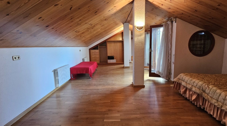 Barcelona - Corbera de Llobregat - 1850m2