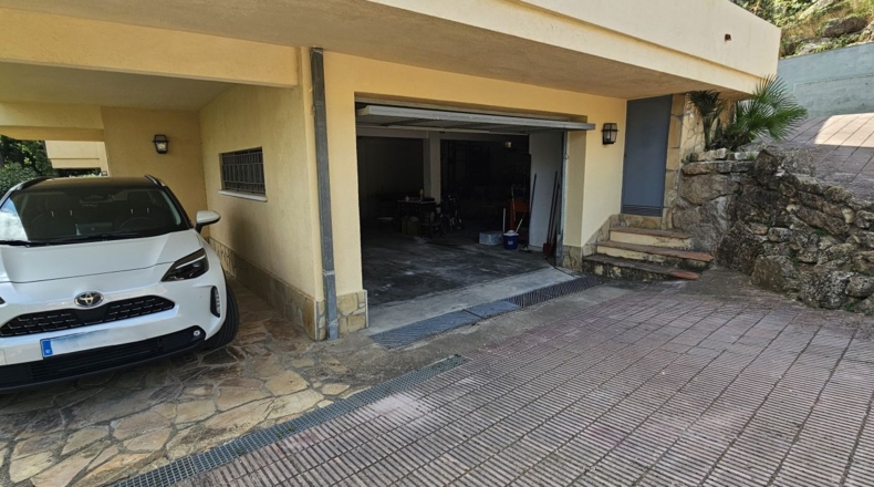 Barcelona - Corbera de Llobregat - 1850m2