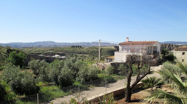Almería - Moras - 3830m2
