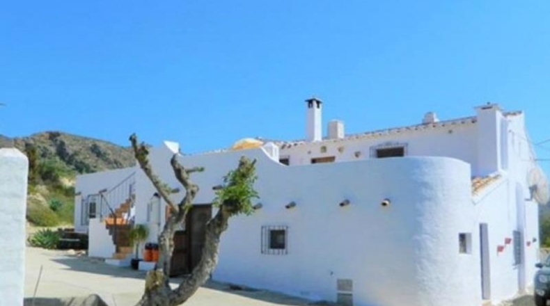 Almería - Los Mañas - 680m2