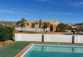 Casa de camp amb terreny en venda a Tabernas ref.: TR17246 foto