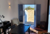 Загородный дом с участком на продажу в городе Cabo de Gata. Фото