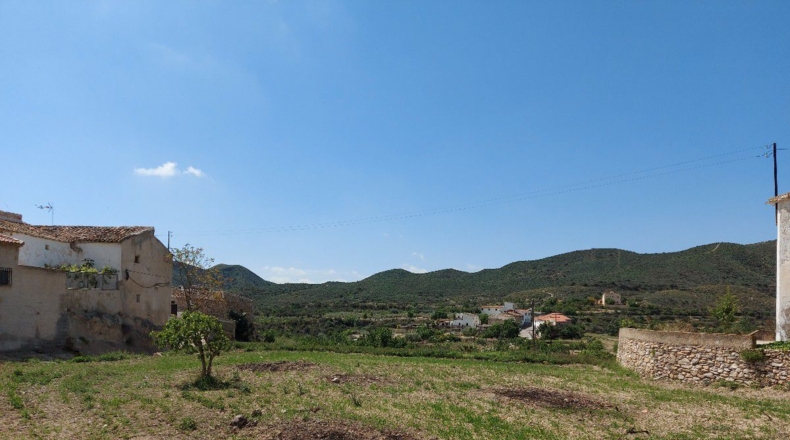 Almería - Los Alias - 948m2