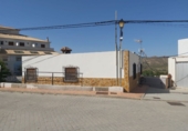 Дом с участком на продажу в городе Lucainena de las Torres Фото