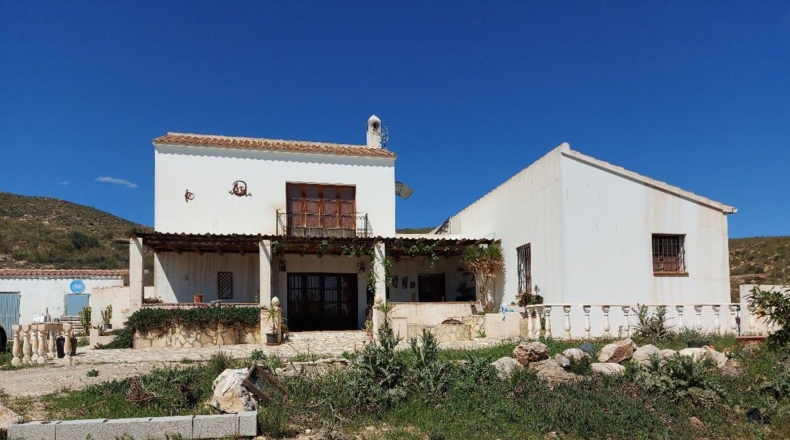 Almería - Los Martínez - 15000m2