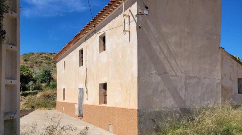 Almería - El Puntal - 8000m2