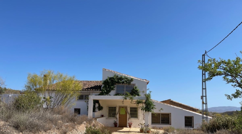 Almería - Sorbas - 108000m2
