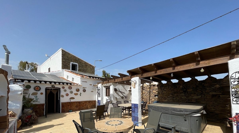 Almería - Sorbas - 10421m2