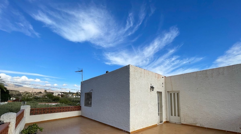 Almería - Pechina - 1415m2