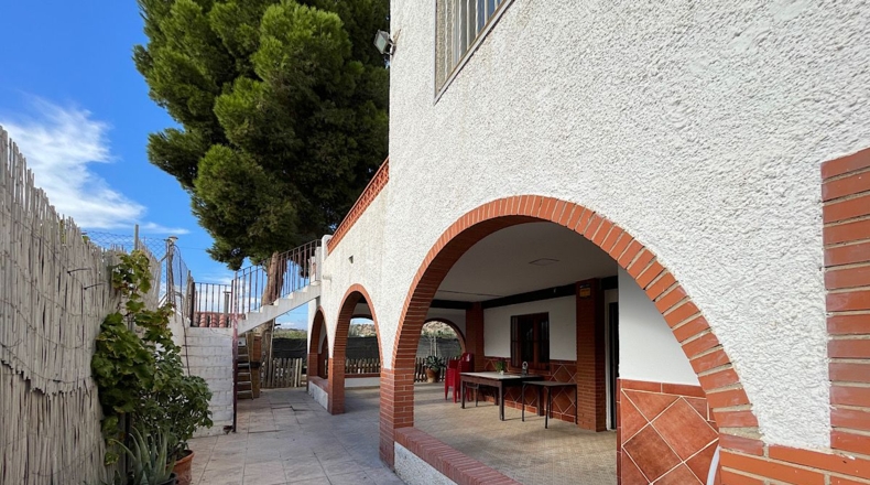 Almería - Pechina - 1415m2
