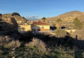 Casa de camp amb terreny en venda a Gádor ref.: TR381022 foto