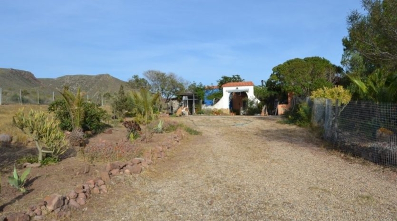 Almería - Boca de los Frailes - 10650m2