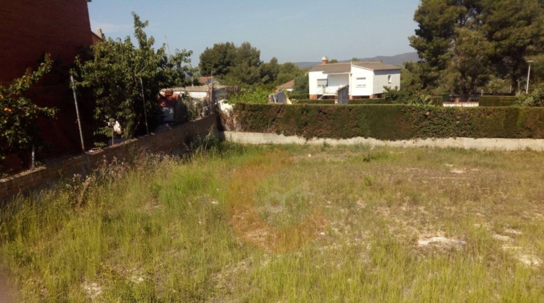 Tarragona - Bellvei - 448m2