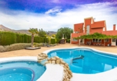 Xalet independent amb terreny en venda a Petrer ref.: TR111527 foto