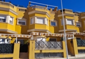 Chalet adosado con terreno en alquiler en Aspe ref: TR284798 foto