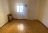 Дом с участком на продажу в городе Tomares. Фото