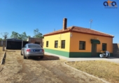 Xalet independent amb terreny en venda a Valladolid ref.: TR344819 foto
