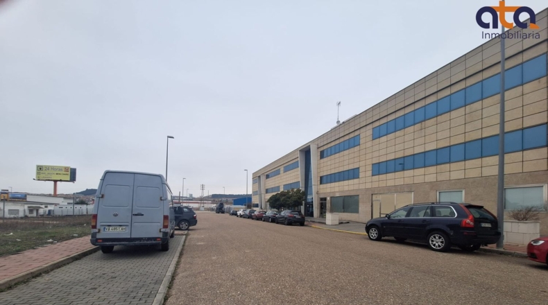 Valladolid - Zaratán - 440m2