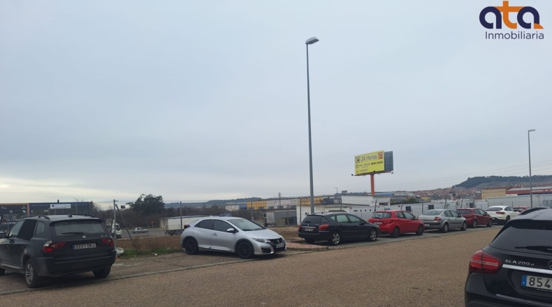 Valladolid - Zaratán - 440m2