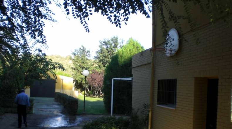 Sevilla - Dos Hermanas - 2000m2