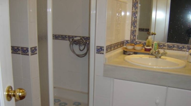 Sevilla - Dos Hermanas - 2000m2