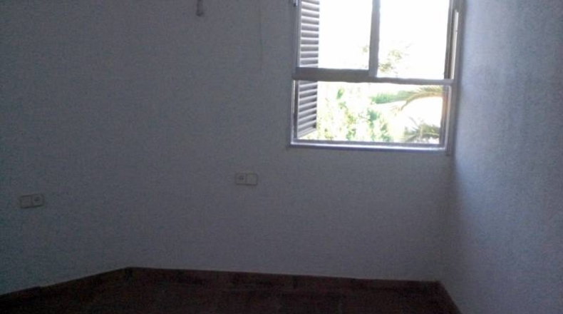 Sevilla - Dos Hermanas - 2000m2