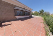 Xalet independent amb terreny en venda a Alcalá de Guadaíra ref.: TR201617 foto
