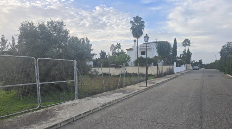 Sevilla - Aznalcázar - 1080m2