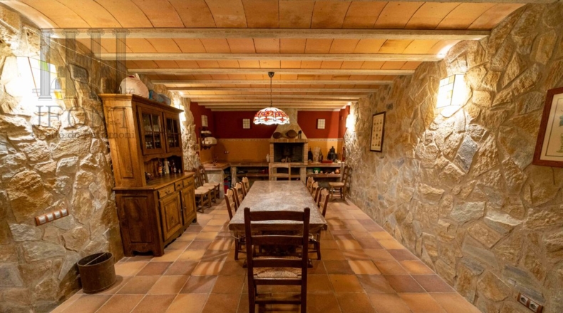 Tarragona - Móra d'Ebre - 12117m2