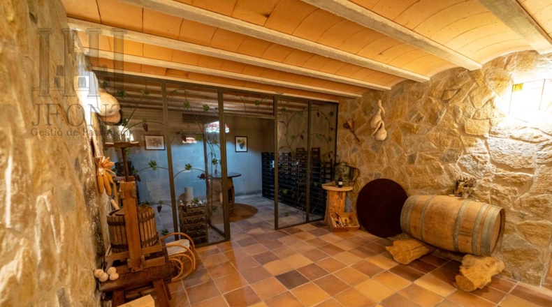 Tarragona - Móra d'Ebre - 12117m2