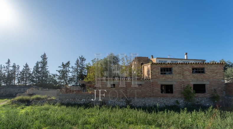 Tarragona - Móra d'Ebre - 15697m2