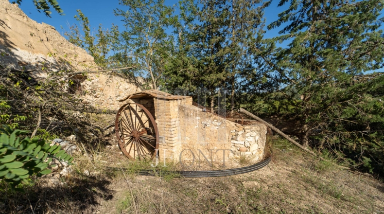 Tarragona - Móra d'Ebre - 15697m2