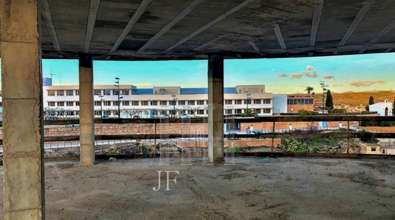 Таррагона - Мора-д'Эбре - 750m2