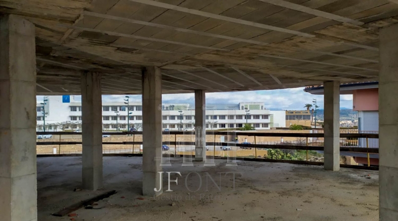Таррагона - Мора-д'Эбре - 750m2