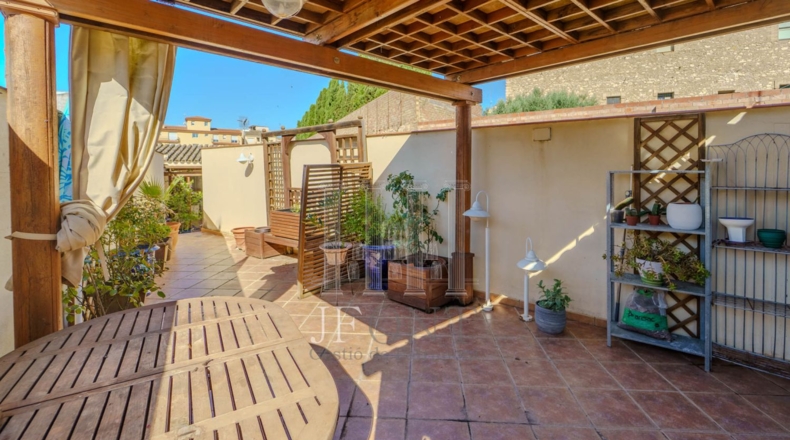 Tarragona - Móra d'Ebre - 908m2
