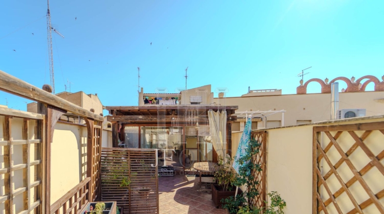 Tarragona - Móra d'Ebre - 908m2