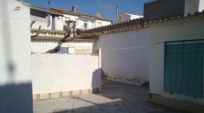 Albacete - La Roda - 274m2