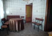 Дом с участком на продажу в городе La Roda. Фото