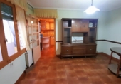 Дом с участком на продажу в городе La Roda. Фото