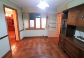Дом с участком на продажу в городе La Roda. Фото