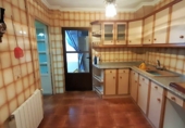 Дом с участком на продажу в городе La Roda. Фото