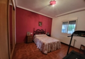 Chalet independiente con terreno en venta en Sisante ref: TR102206 foto