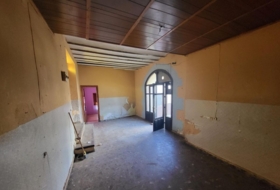 Sisante 290&nbsp;м²