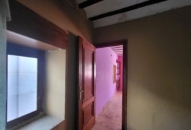 Sisante 290&nbsp;м²