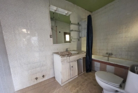 Sisante 290&nbsp;м²