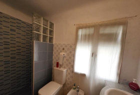 Sisante 180&nbsp;м²
