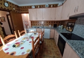 Дом с участком на продажу в городе Minaya. Фото