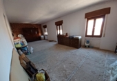 Дом с участком на продажу в городе Minaya. Фото