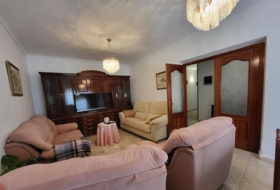Sisante 286&nbsp;м²