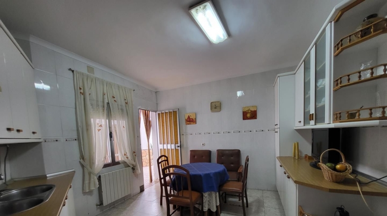 Cuenca - Sisante - 286m2